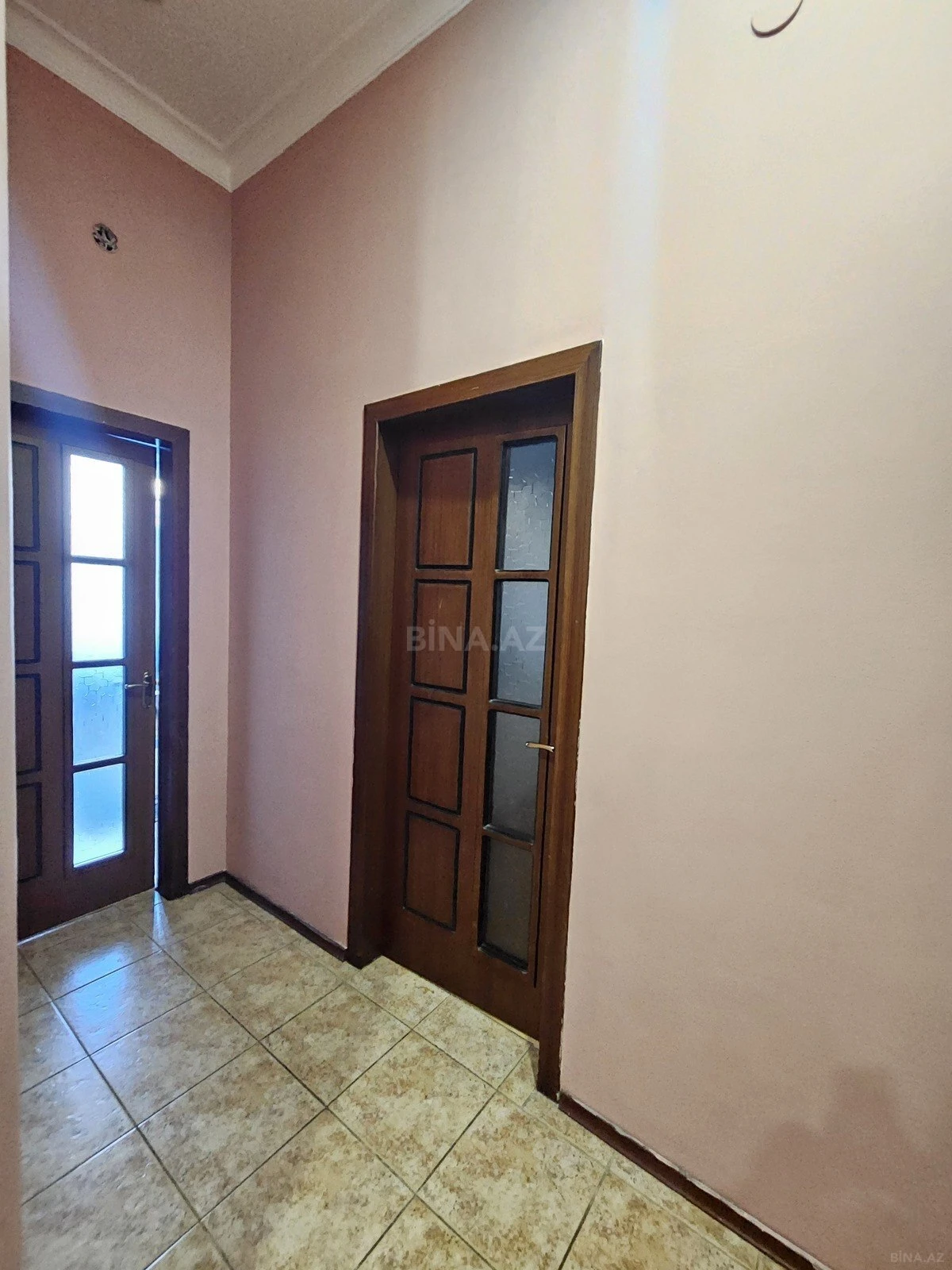 Satılır 3 otaqlı mənzil 95 m²