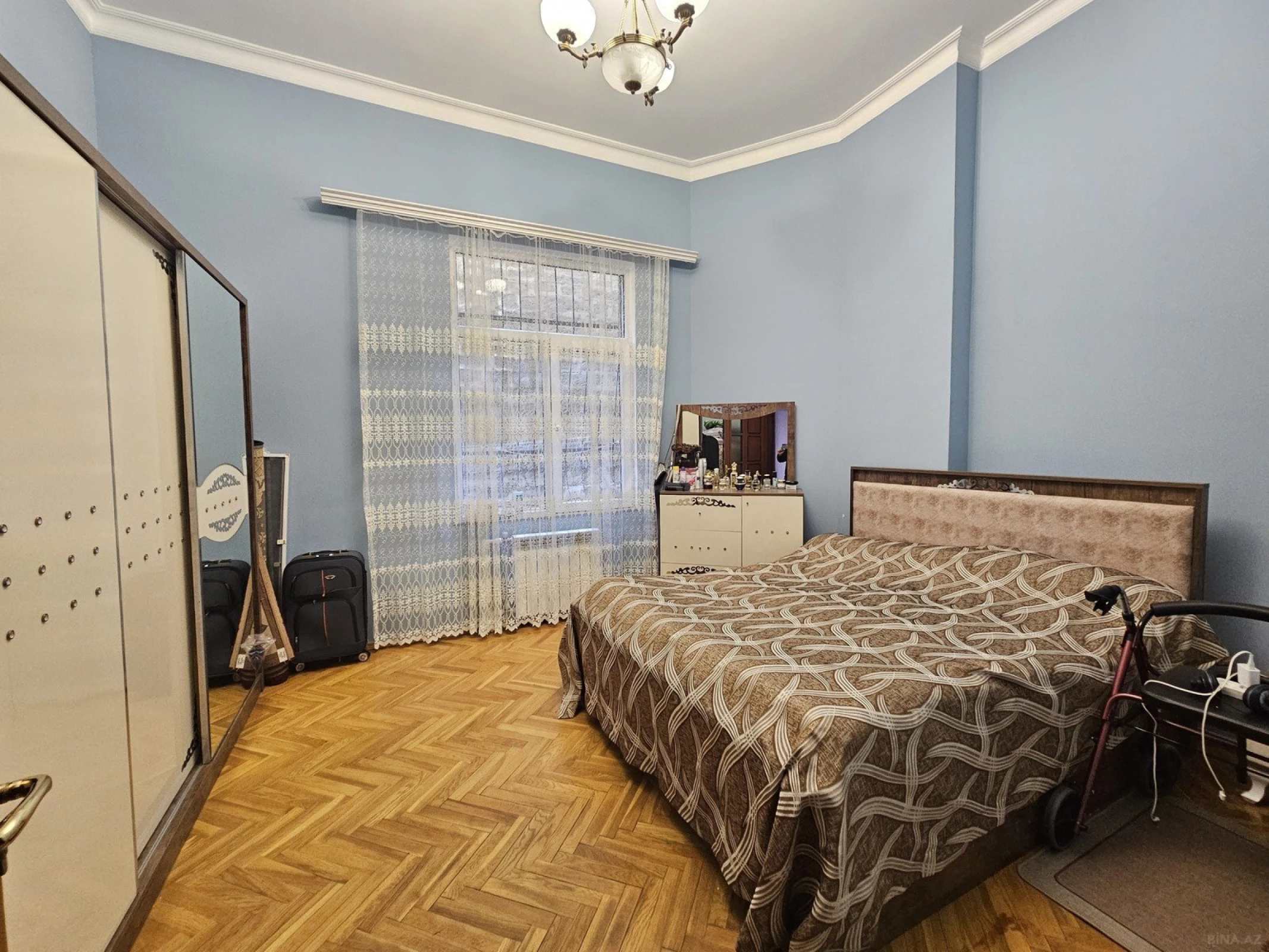 Satılır 3 otaqlı mənzil 95 m²