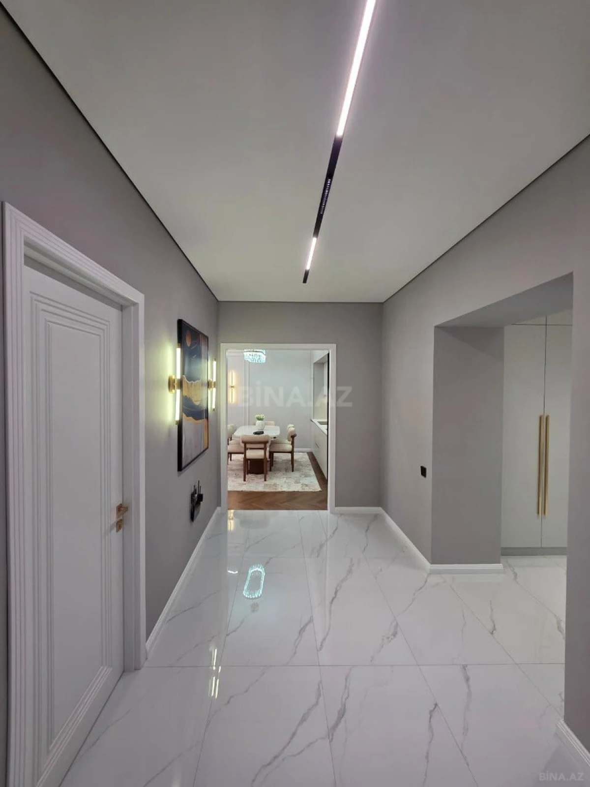 Satılır 3 otaqlı mənzil 110 m²