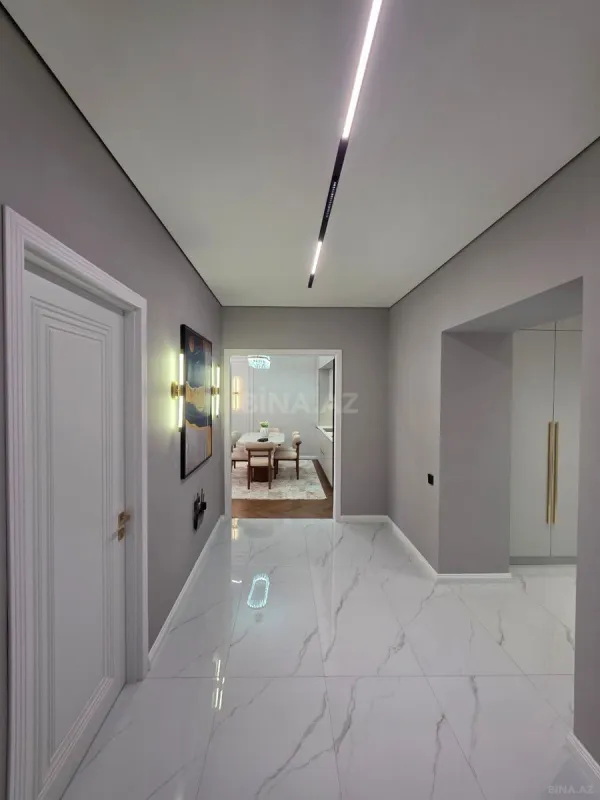 Satılır 3 otaqlı mənzil 110 m²