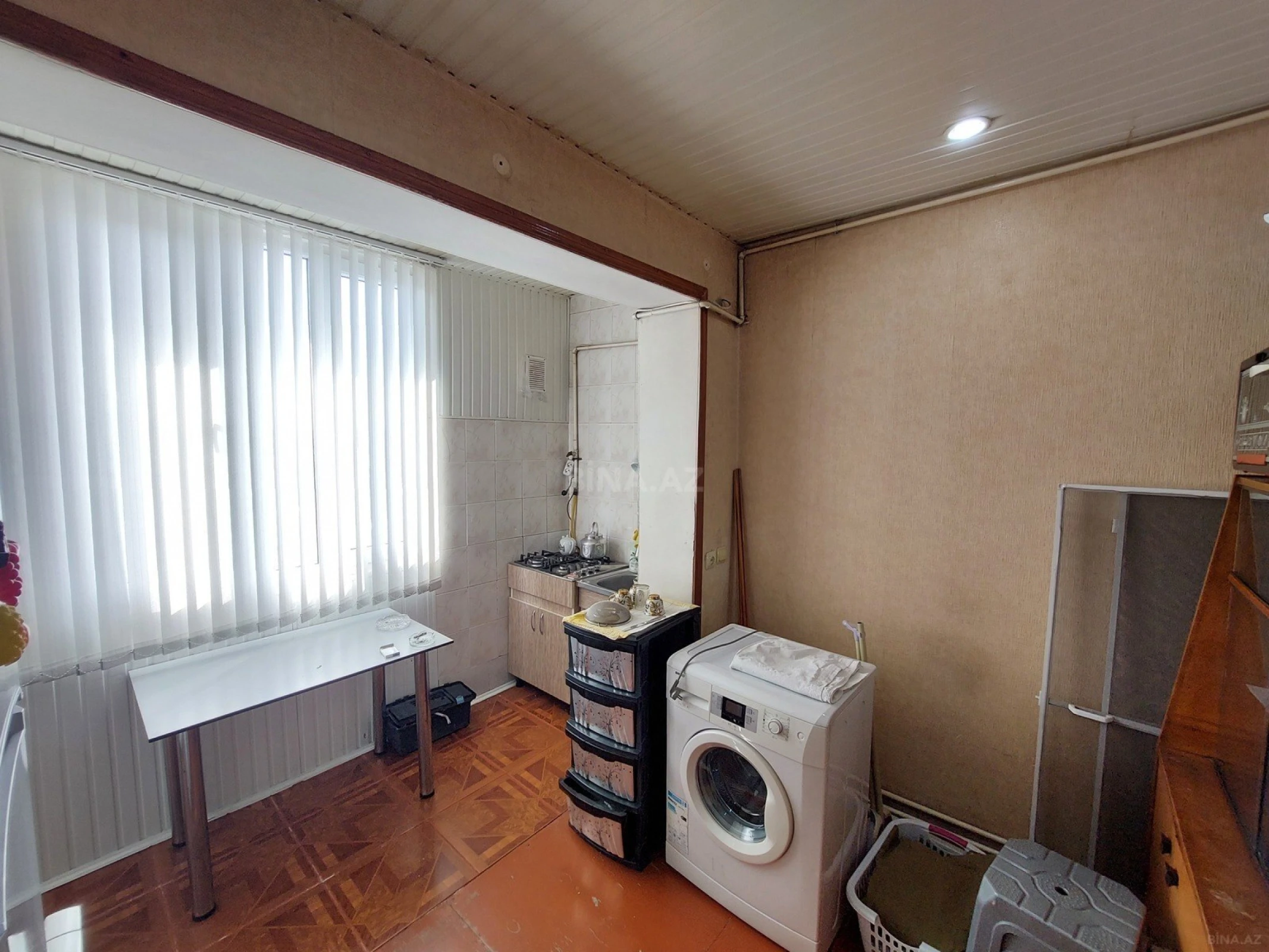 Satılır 2 otaqlı mənzil 60 m²