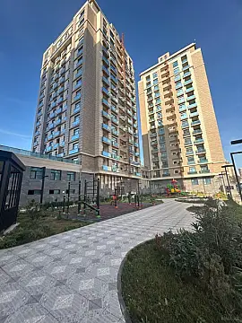 Satılır 2 otaqlı mənzil 80 m²