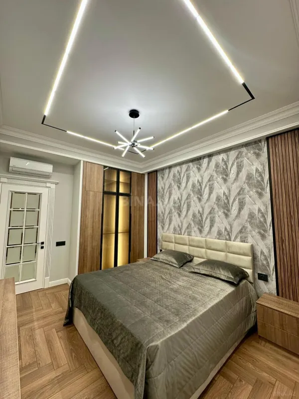 Kirayə verilir 2 otaqlı mənzil 68 m²