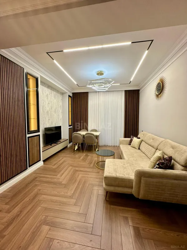 Kirayə verilir 2 otaqlı mənzil 68 m²