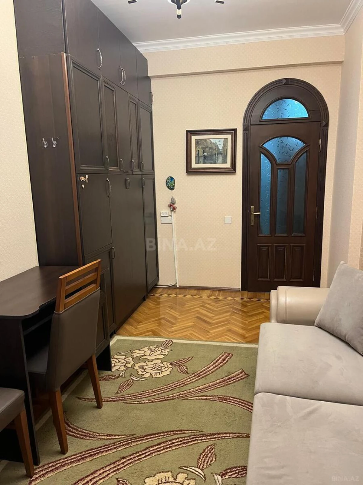 Kirayə verilir 3 otaqlı mənzil 100 m²