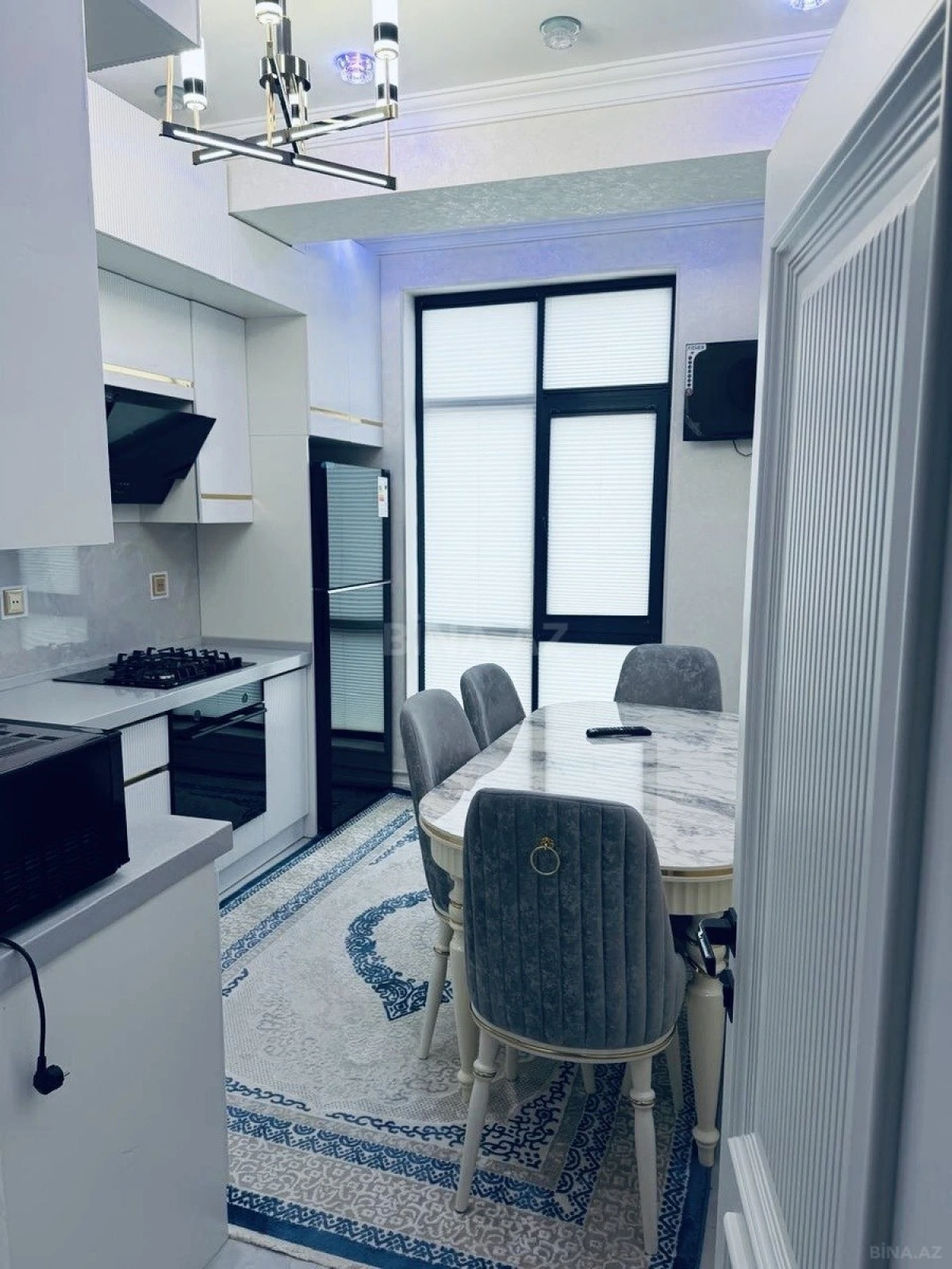 Satılır 3 otaqlı mənzil 90 m²