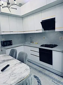 Satılır 3 otaqlı mənzil 90 m²