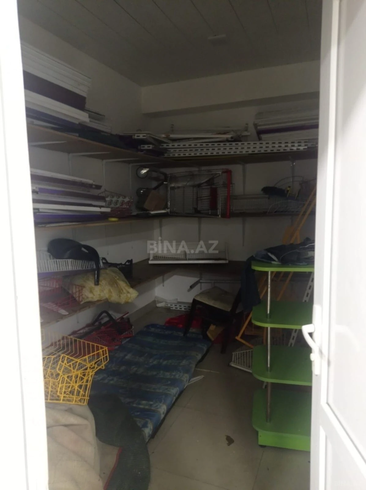 Kirayə verilir obyekt 80 m²