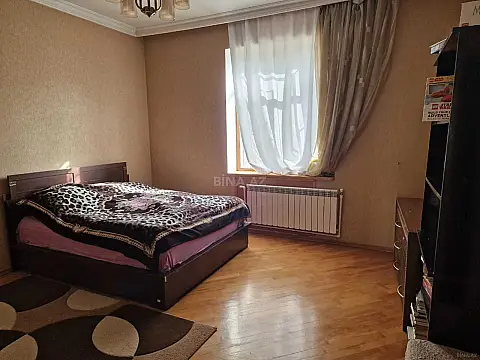 Kirayə verilir 5 otaqlı həyət evi 240 m²