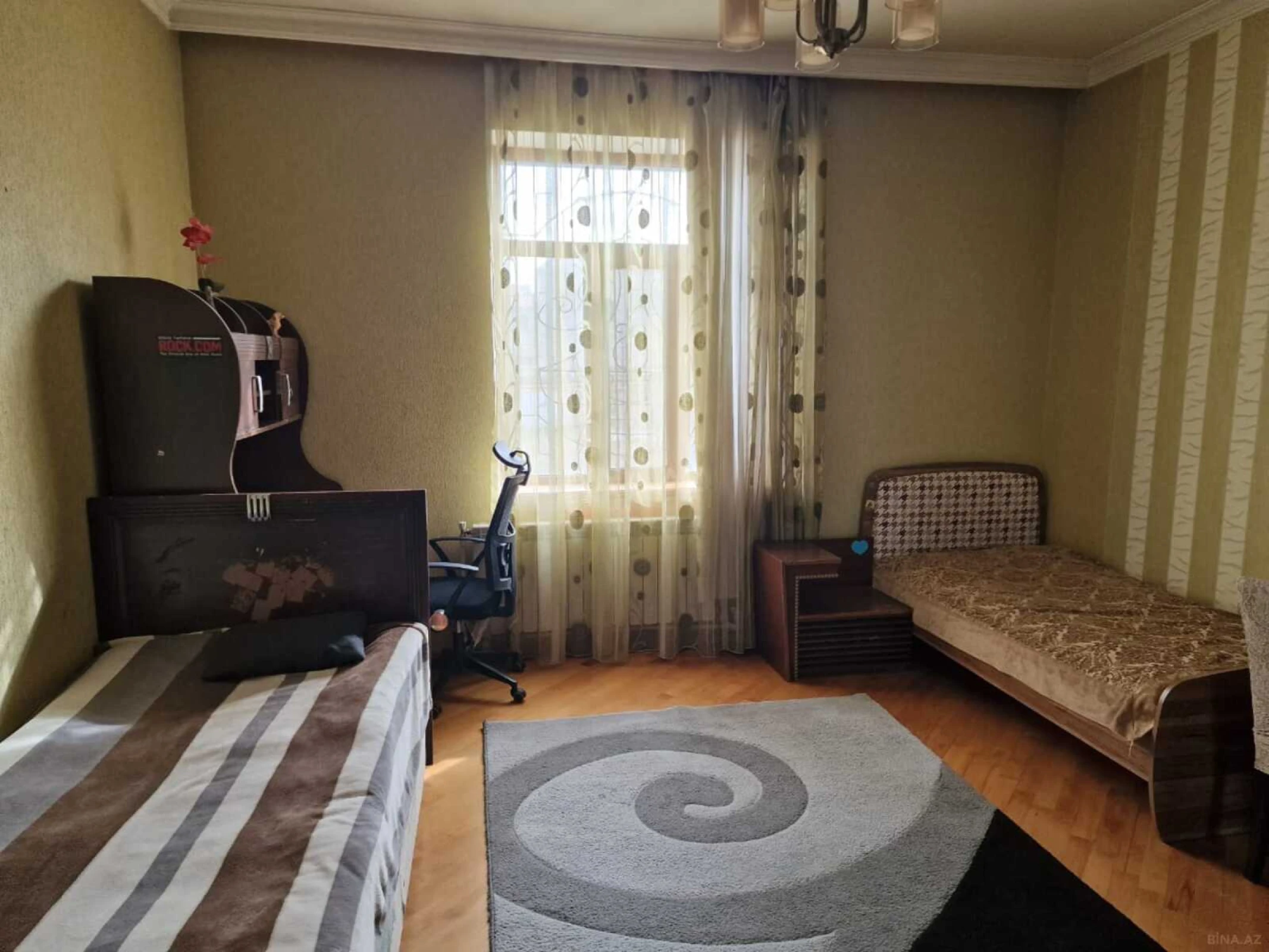 Kirayə verilir 5 otaqlı həyət evi 240 m²