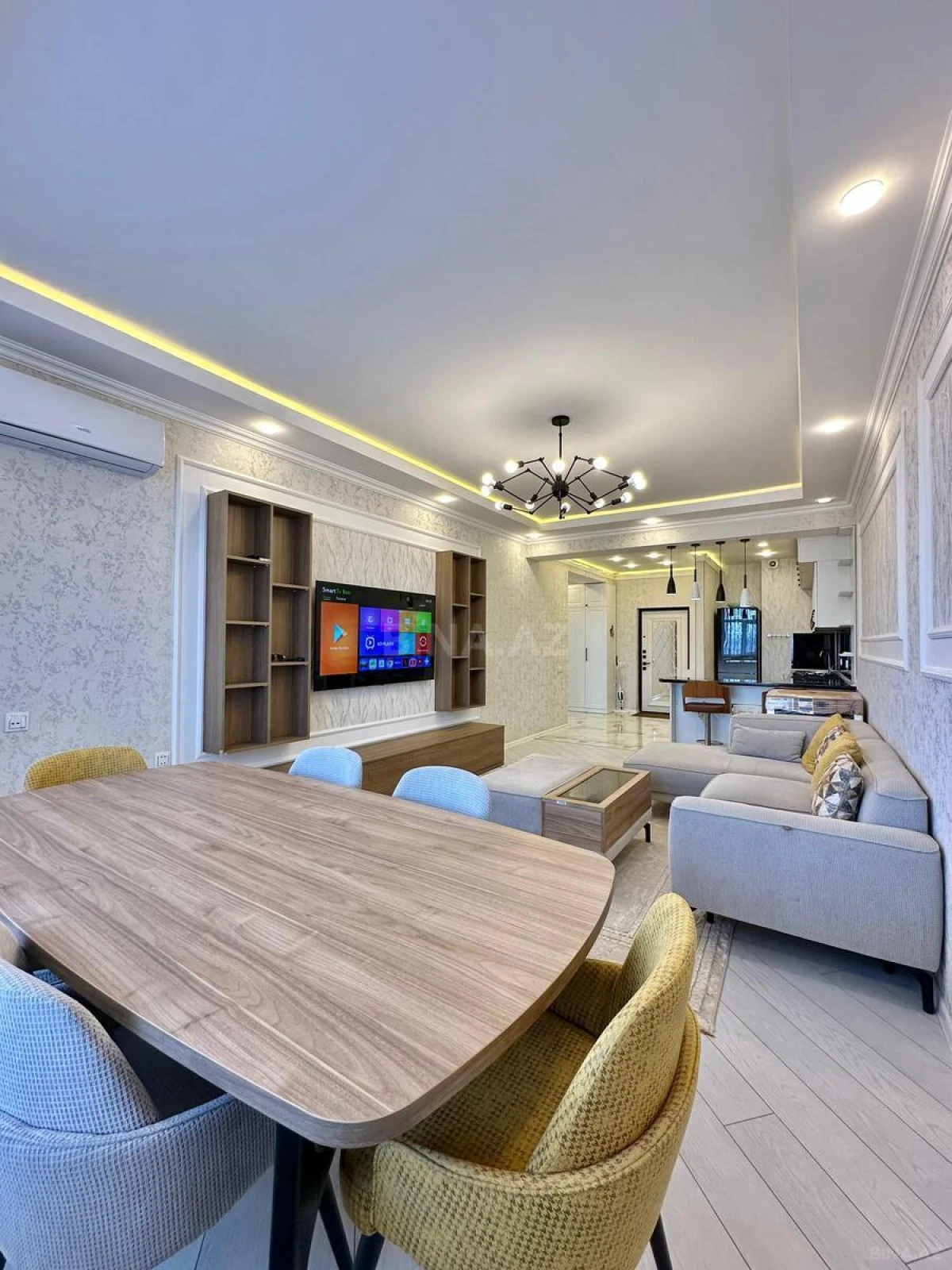 Satılır 2 otaqlı mənzil 75 m²