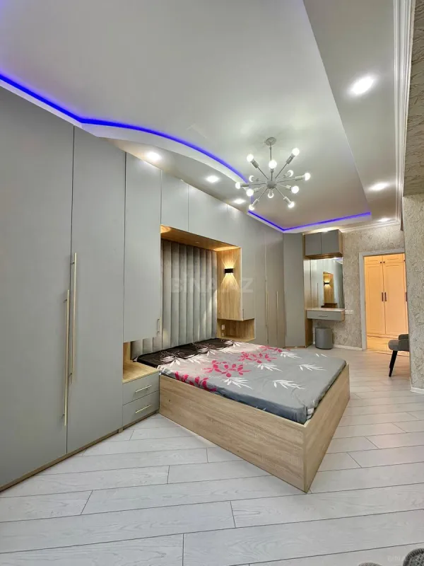 Satılır 2 otaqlı mənzil 75 m²