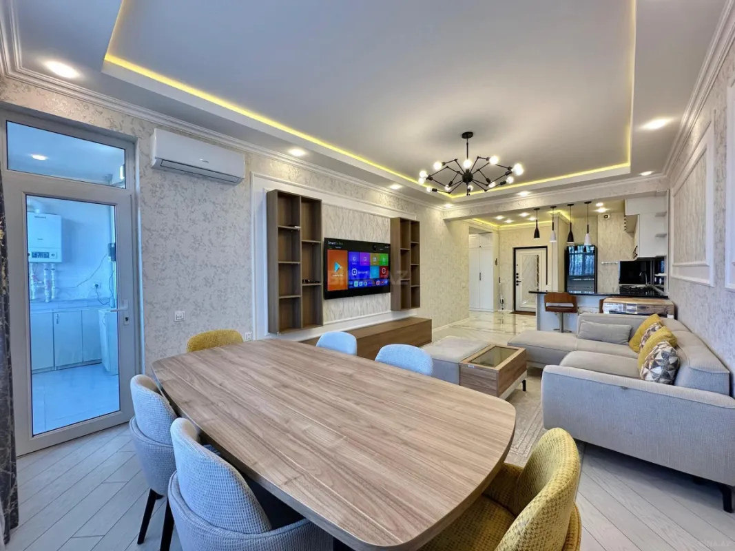 Satılır 2 otaqlı mənzil 75 m²