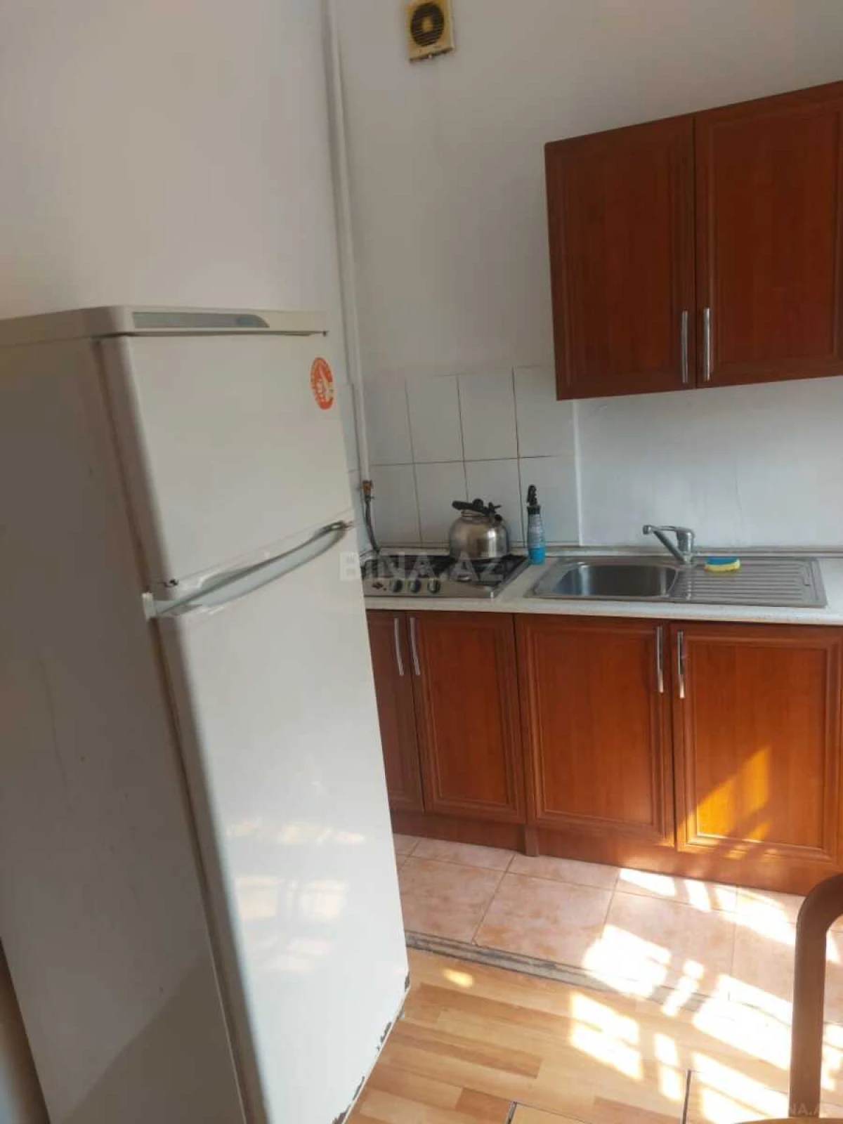 Kirayə verilir 4 otaqlı ofis 130 m²