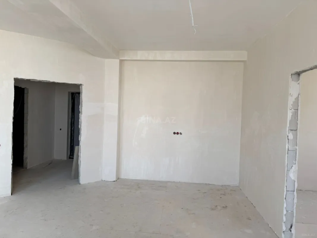 Satılır 2 otaqlı mənzil 81 m²