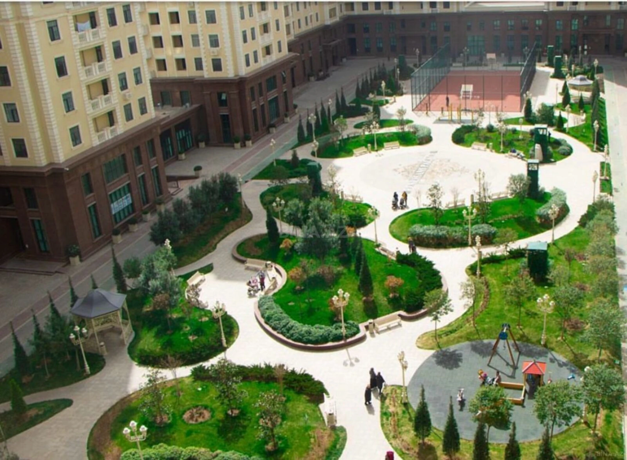 Kirayə verilir 2 otaqlı mənzil 67 m²