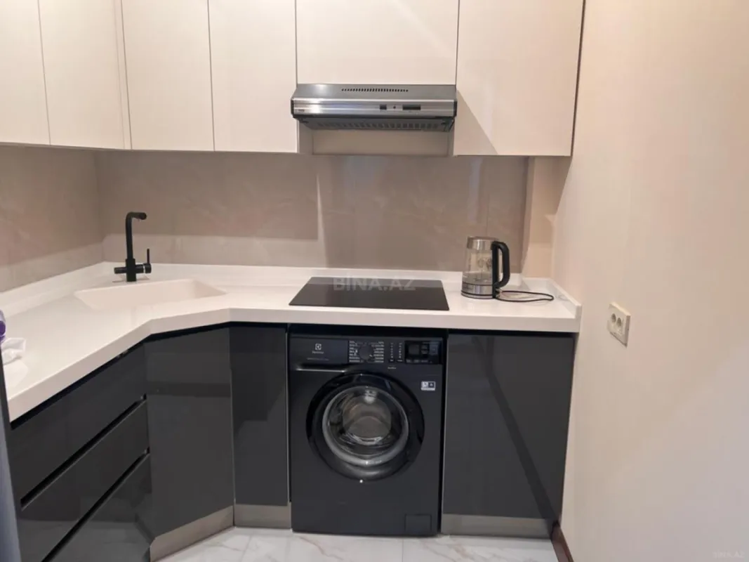 Kirayə verilir 2 otaqlı mənzil 67 m²