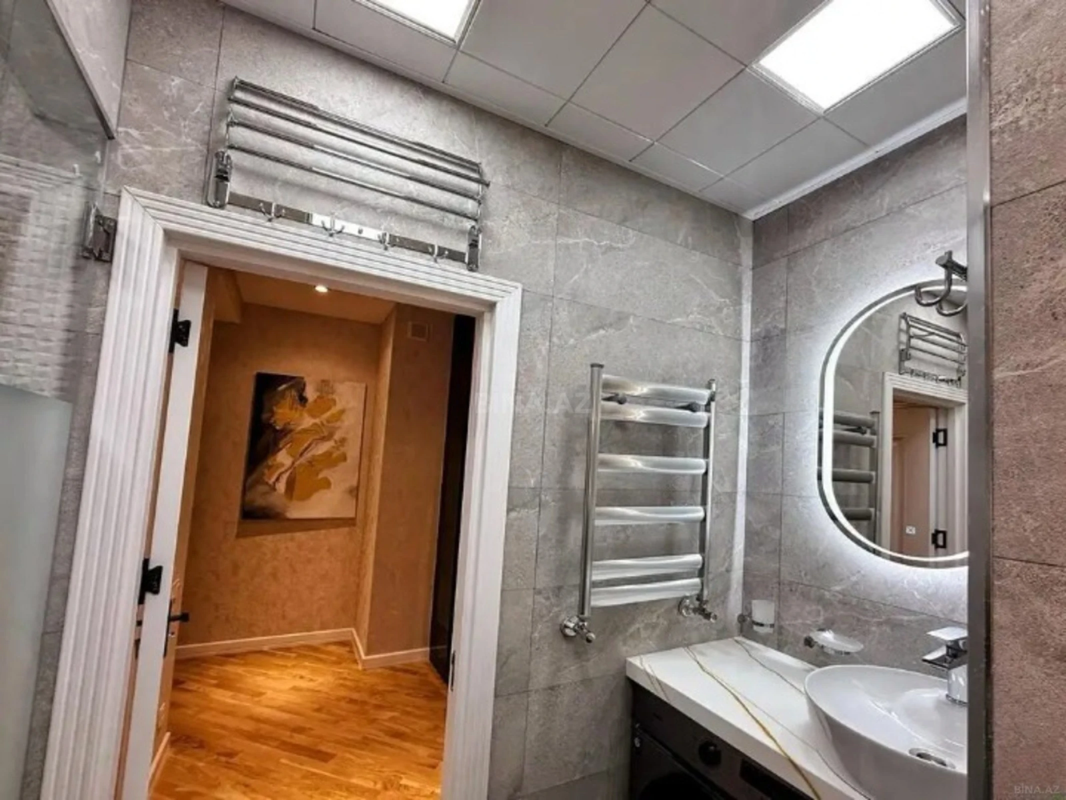 Kirayə verilir 2 otaqlı mənzil 55 m²