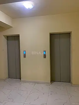 Satılır 2 otaqlı mənzil 74 m²