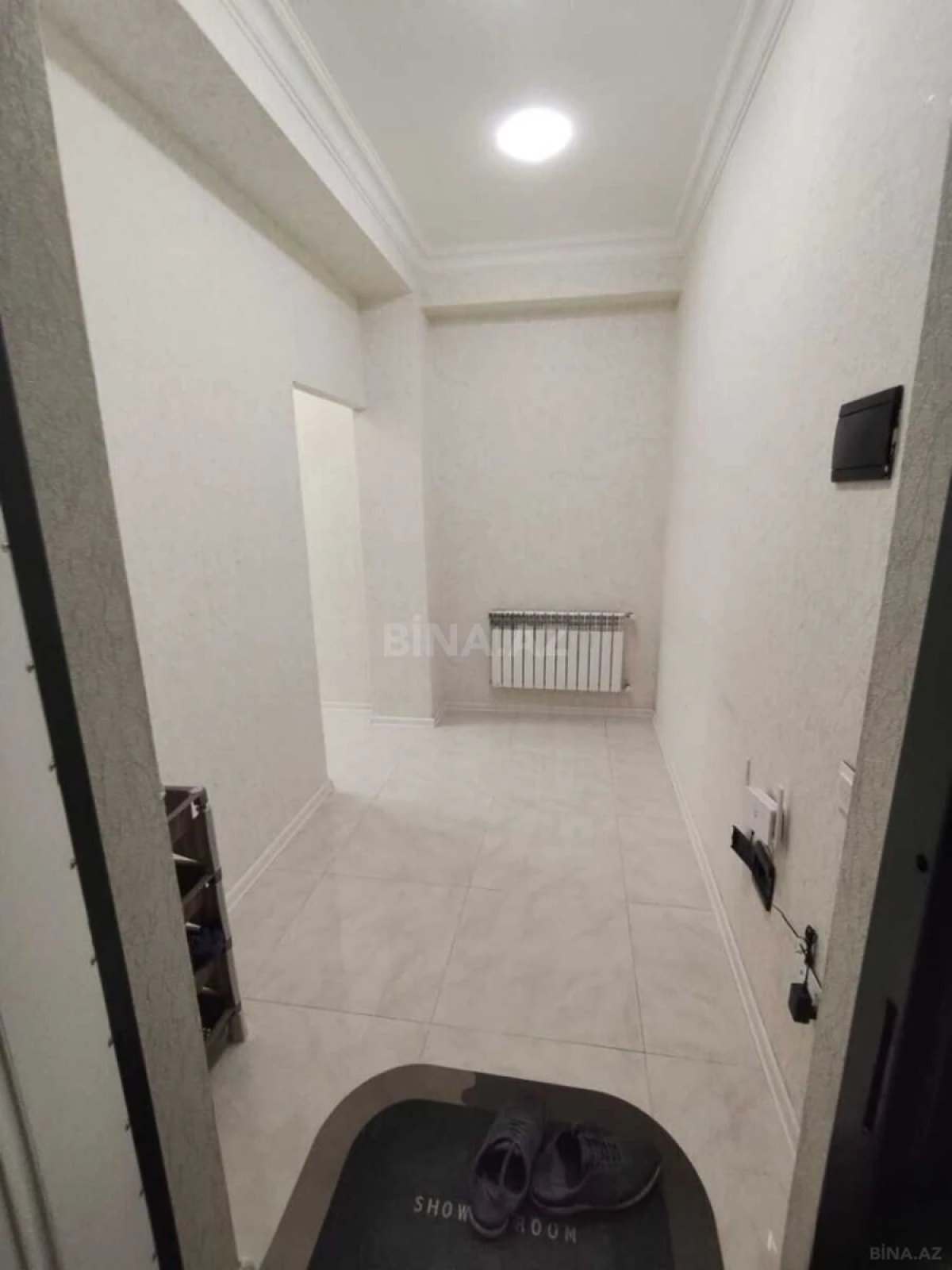 Satılır 2 otaqlı mənzil 74 m²