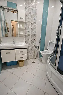 Satılır 2 otaqlı mənzil 65 m²