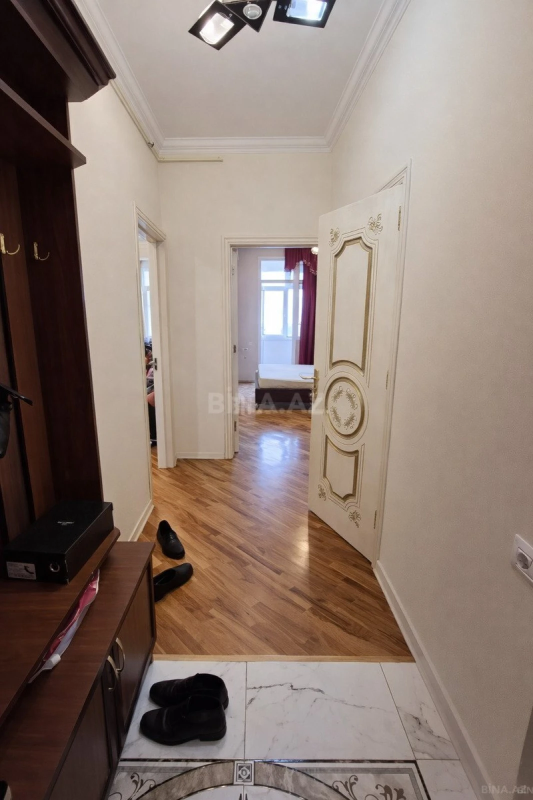 Satılır 2 otaqlı mənzil 65 m²