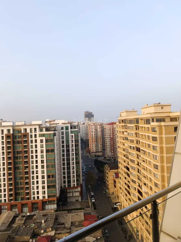 Kirayə verilir 3 otaqlı ofis 155 m²