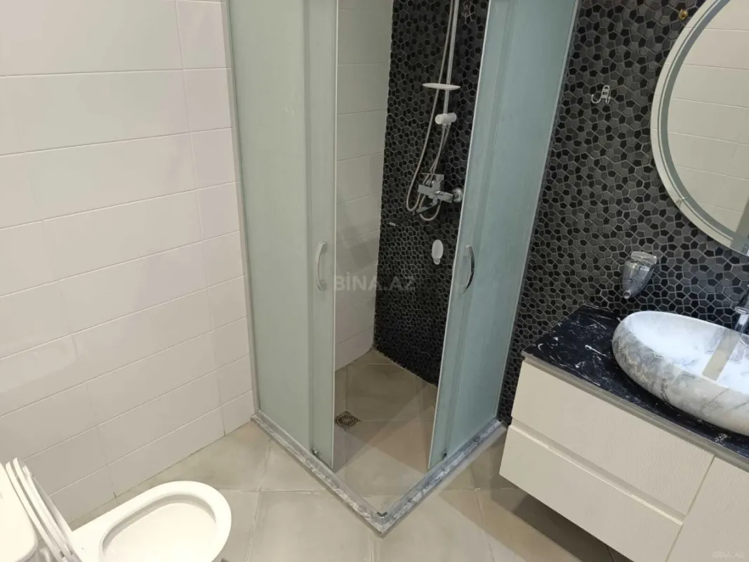 Kirayə verilir 3 otaqlı ofis 155 m²