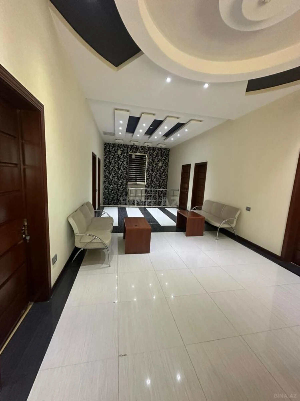 Kirayə verilir obyekt 1600 m²