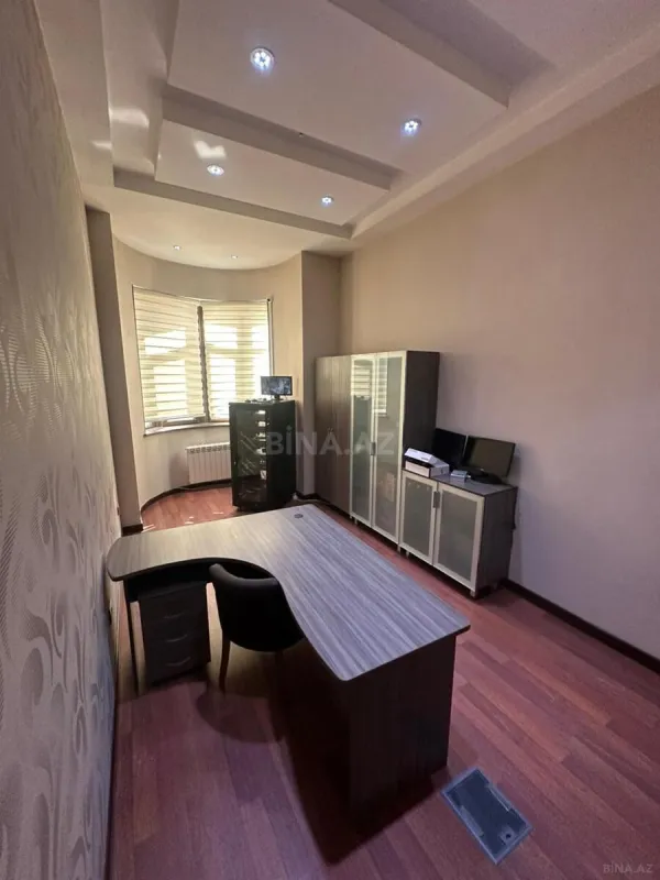 Kirayə verilir obyekt 1600 m²