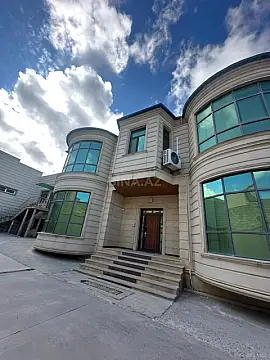 Kirayə verilir obyekt 1600 m² — Xırdalan 1600.00 m²