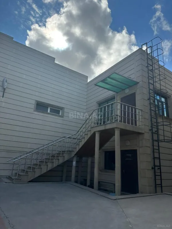 Kirayə verilir obyekt 1600 m²