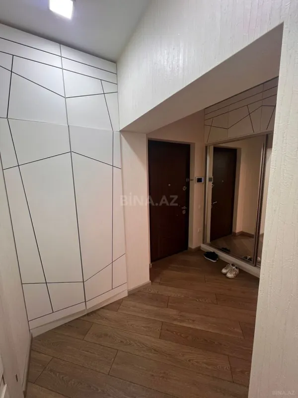 Kirayə verilir 2 otaqlı mənzil 70 m²