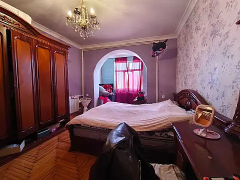 Satılır 3 otaqlı mənzil 85 m²