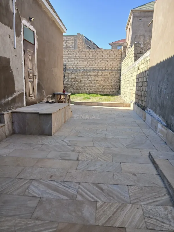 Satılır 2 otaqlı həyət evi 65 m²