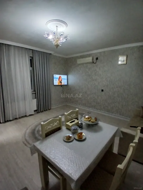 Satılır 2 otaqlı həyət evi 65 m²