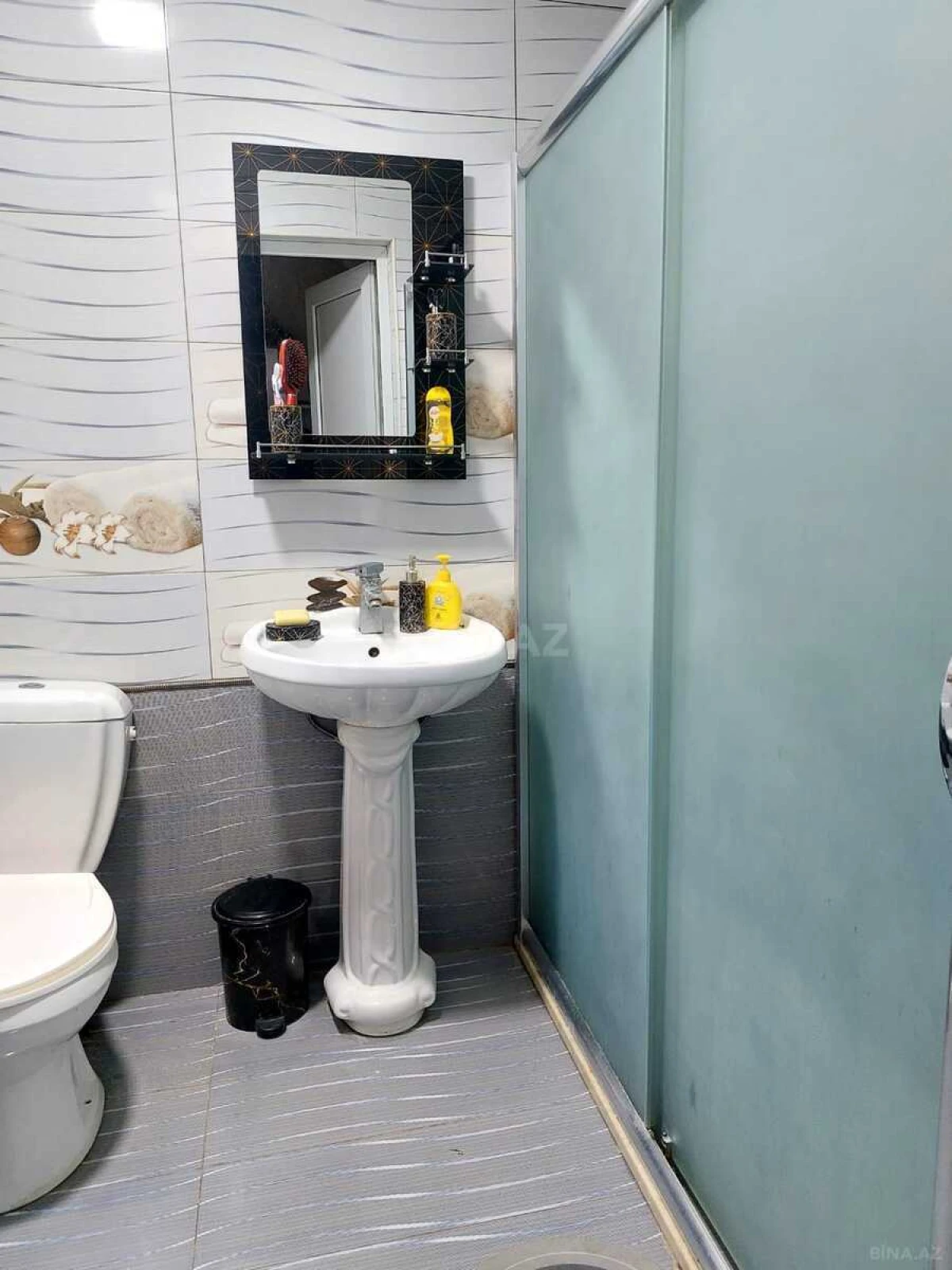 Satılır 2 otaqlı mənzil 75 m²