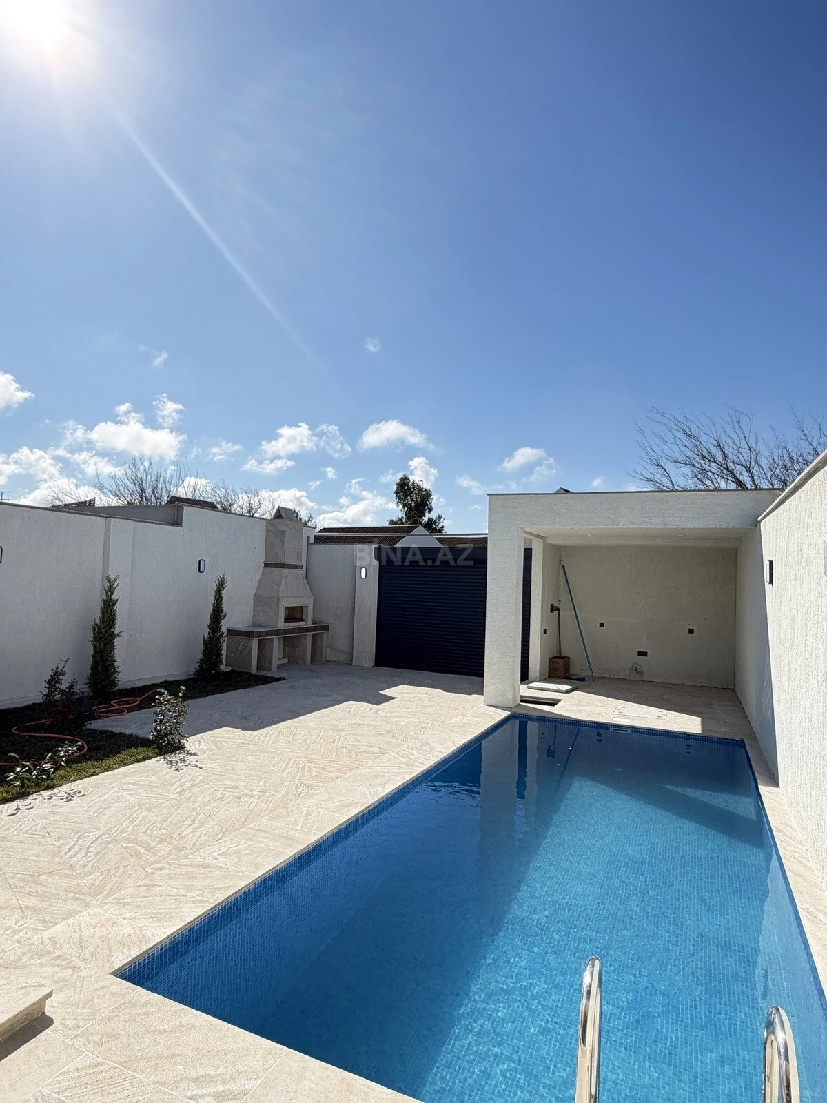 Satılır 4 otaqlı həyət evi 150 m²