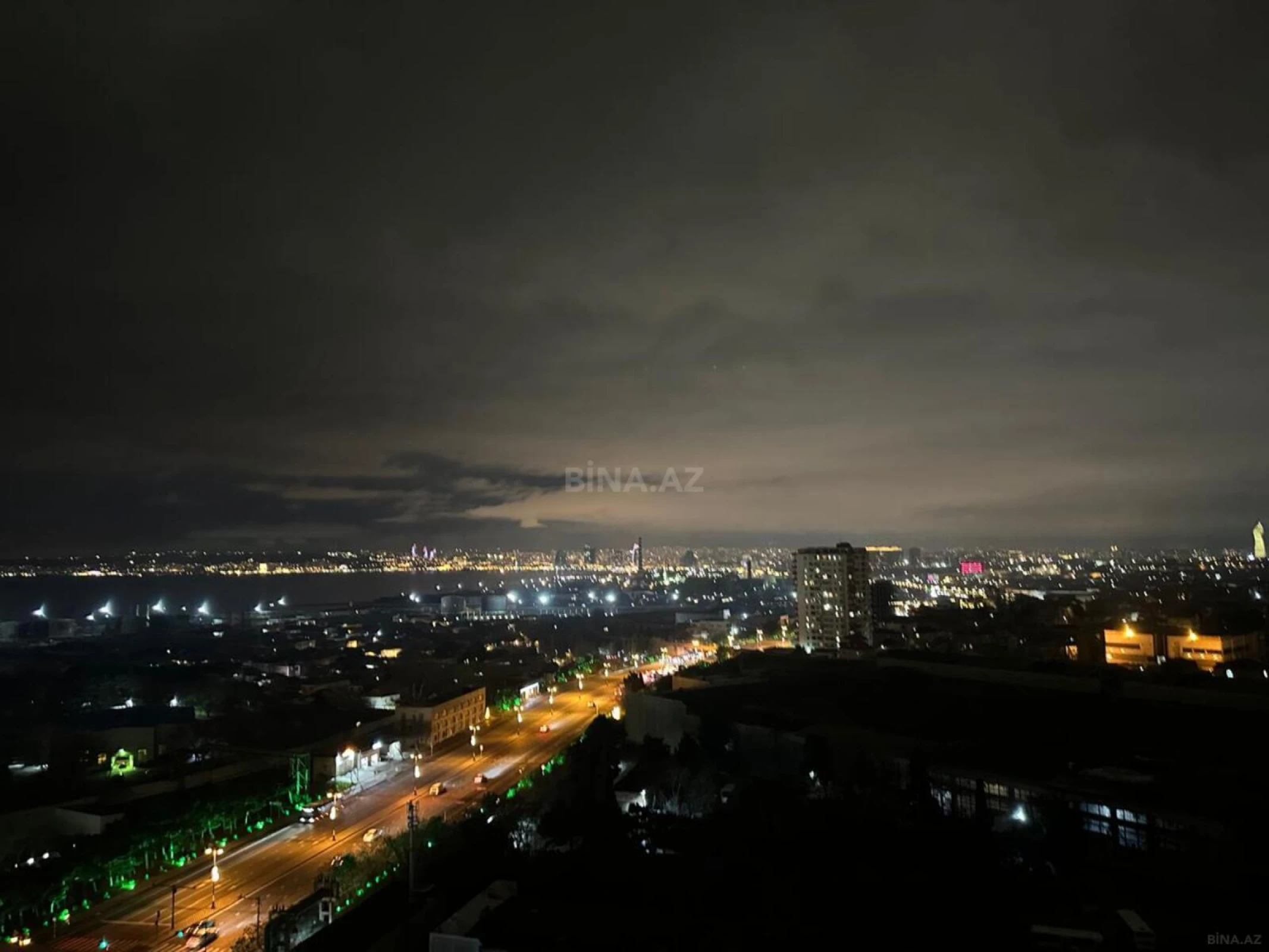 Kirayə verilir 3 otaqlı mənzil 100 m²