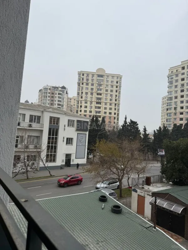 Satılır 2 otaqlı mənzil 63 m²