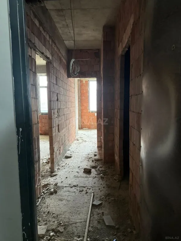 Satılır 2 otaqlı mənzil 63 m²