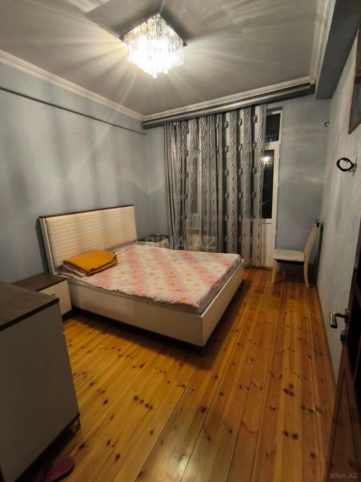 Kirayə verilir 2 otaqlı mənzil 79 m²