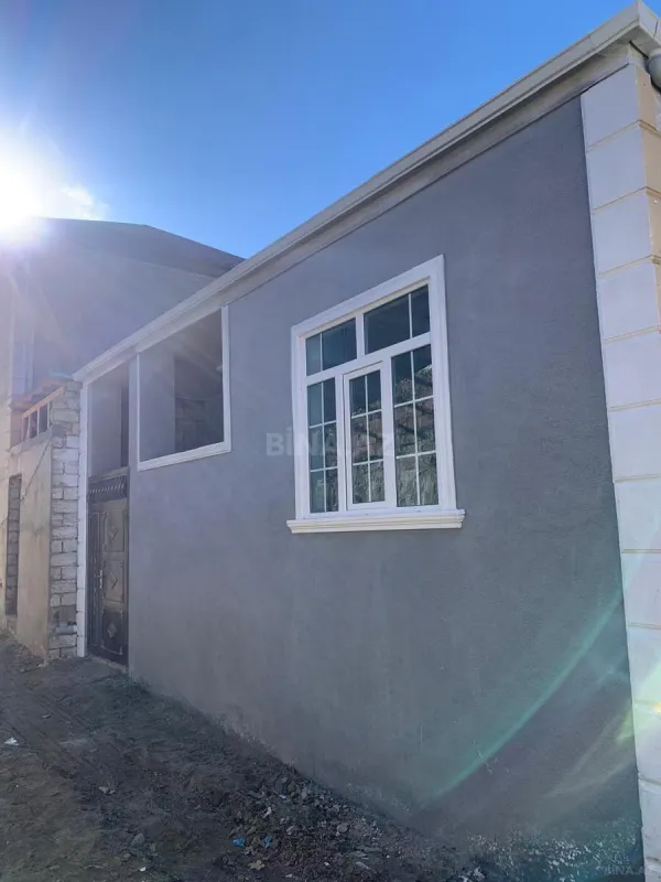 Satılır 3 otaqlı həyət evi 65 m²