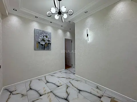 Satılır 3 otaqlı mənzil 109 m²