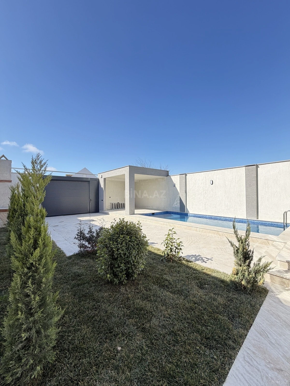 Satılır 4 otaqlı həyət evi 150 m²