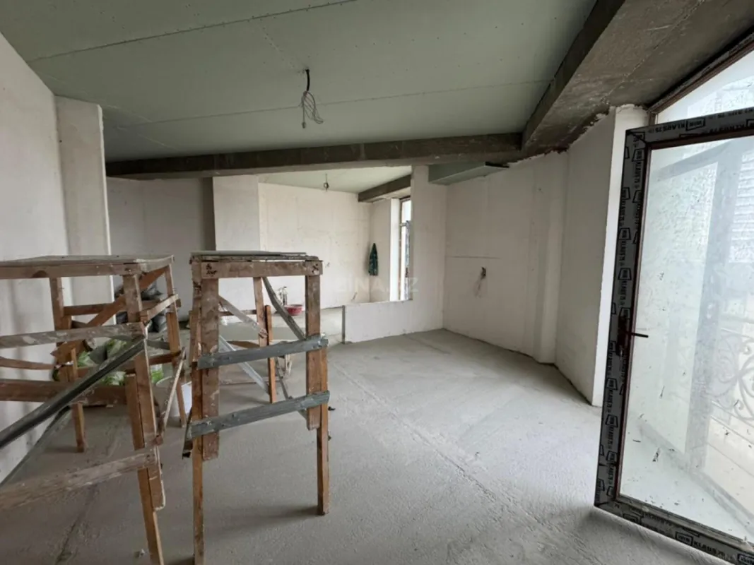 Satılır 3 otaqlı mənzil 100 m²