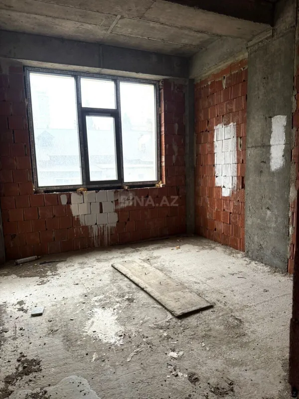 Satılır 2 otaqlı mənzil 62 m²