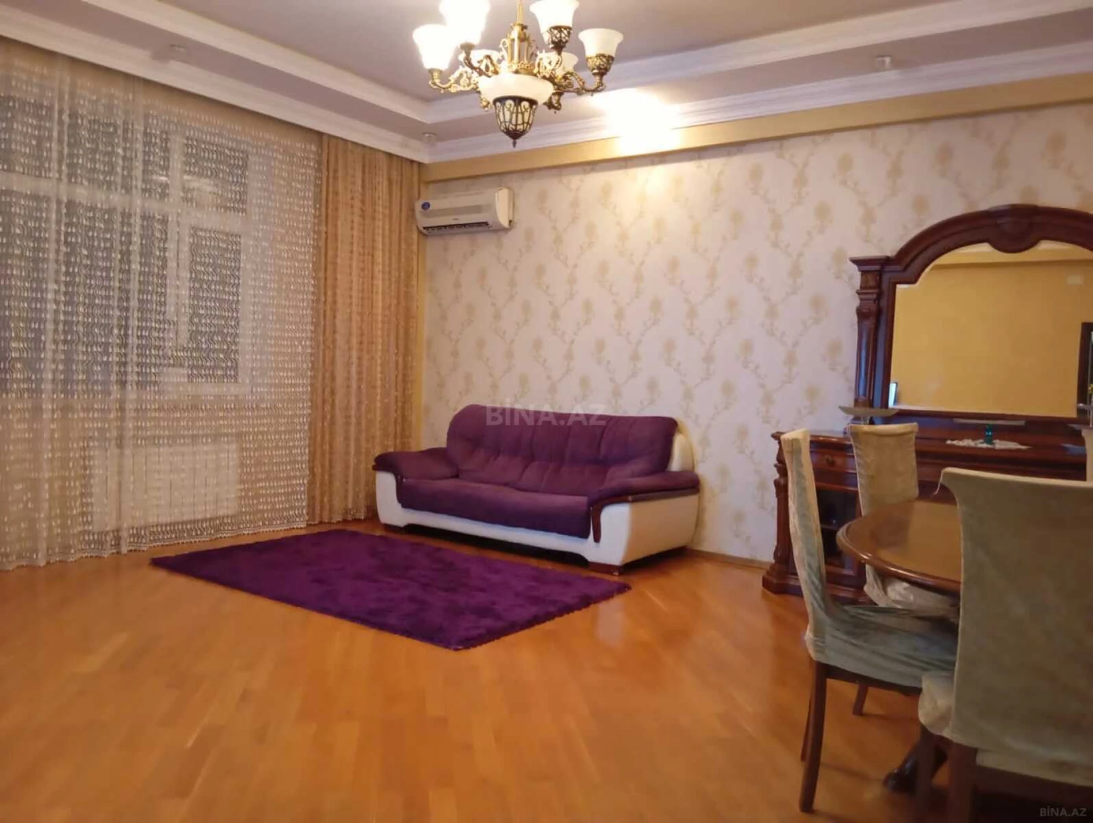 Satılır 3 otaqlı mənzil 115 m²