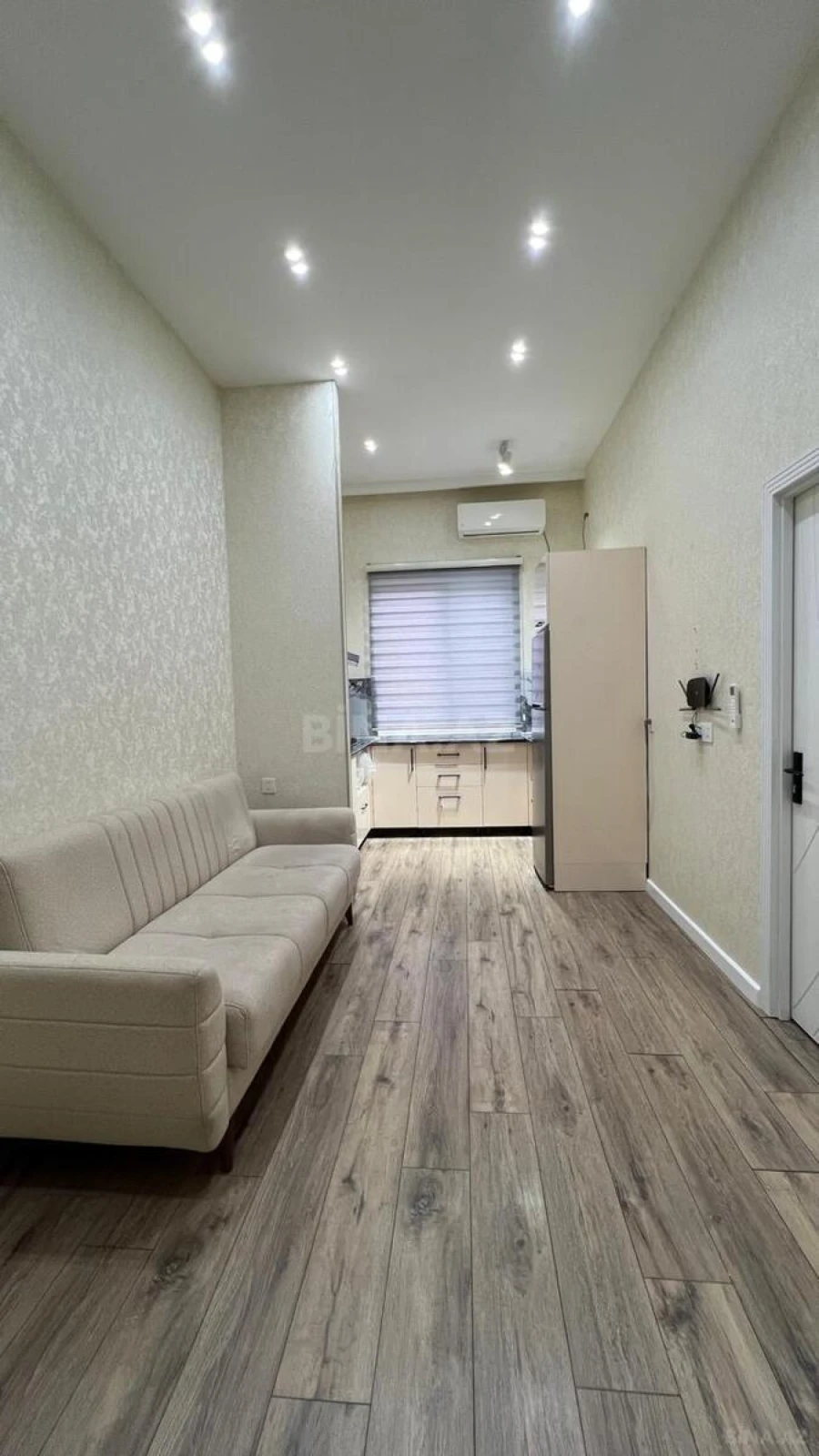 Kirayə verilir 2 otaqlı mənzil 50 m²