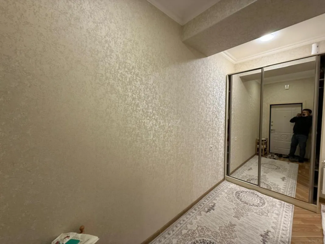 Satılır 3 otaqlı mənzil 95 m²